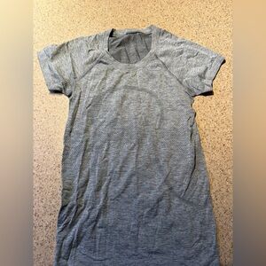 Lululemon shirt